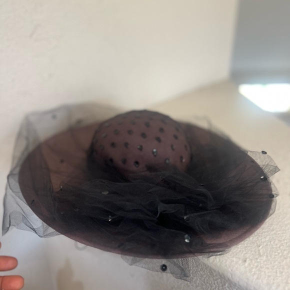 Whittall & Shon Felt 100% Wool Brown Net Sequence Detail Hat Made in USA - Picture 4 of 11